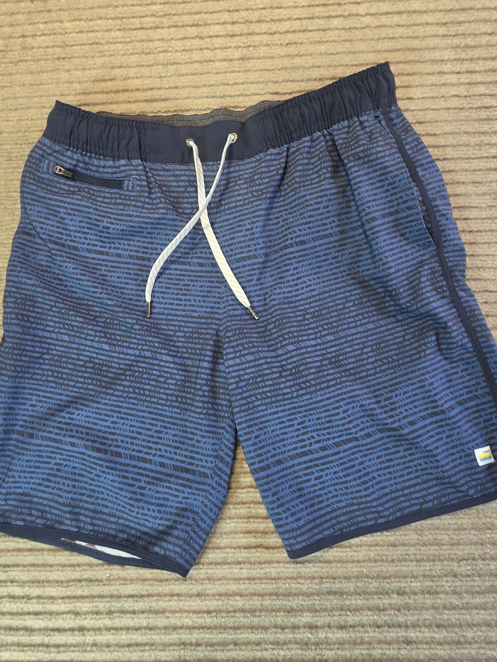 Vuori Mens Banks Short Unlined 8” - Blue - Large - Activewear